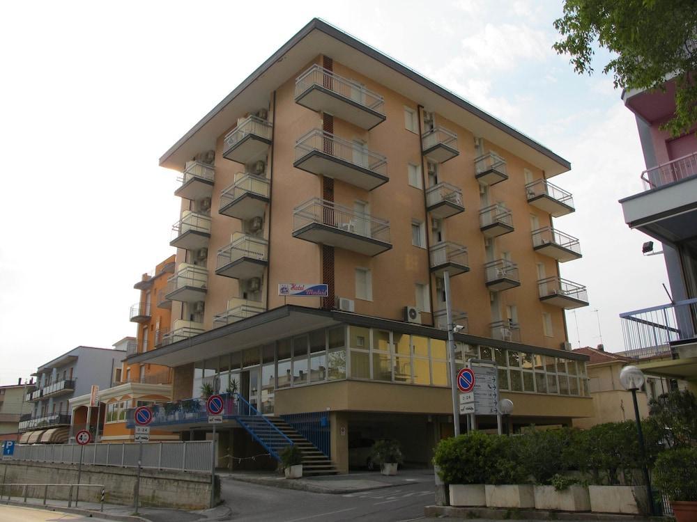 Hotel Madrid Rimini Ngoại thất bức ảnh