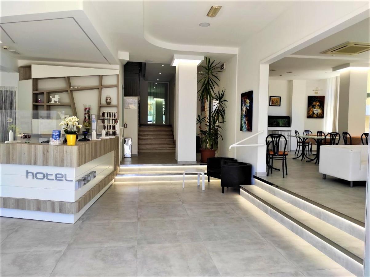 Hotel Madrid Rimini Ngoại thất bức ảnh