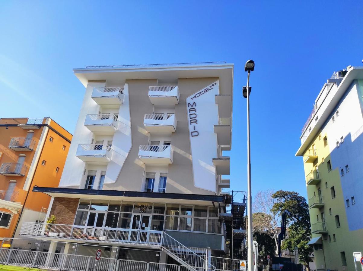 Hotel Madrid Rimini Ngoại thất bức ảnh
