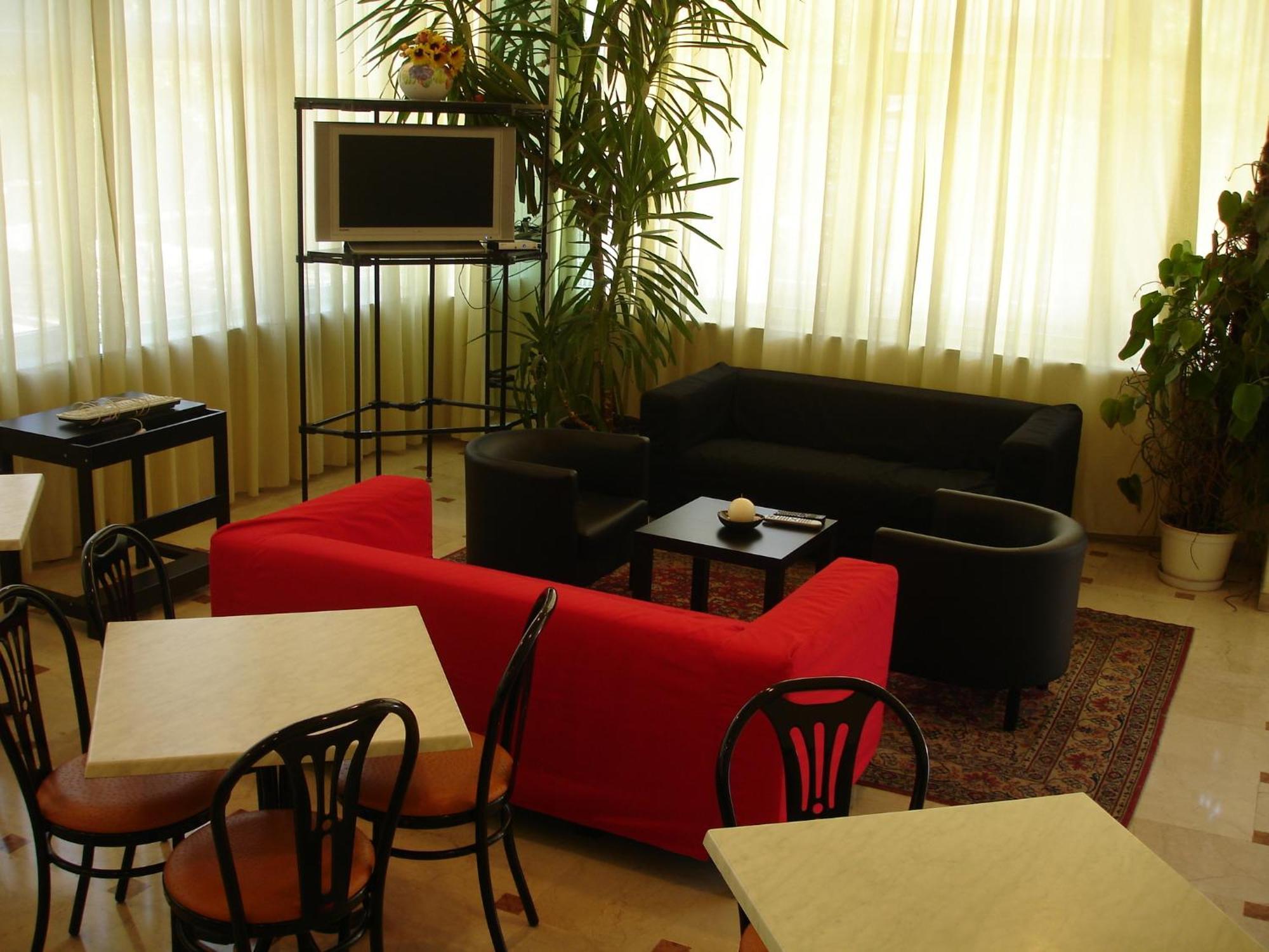 Hotel Madrid Rimini Ngoại thất bức ảnh